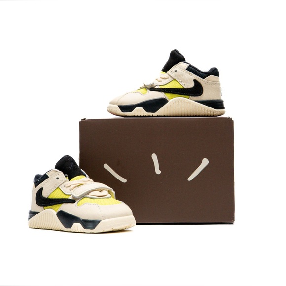 Size 10C- Travis Scott x Jordan Jumpman Jack TR 'Bright Cactus